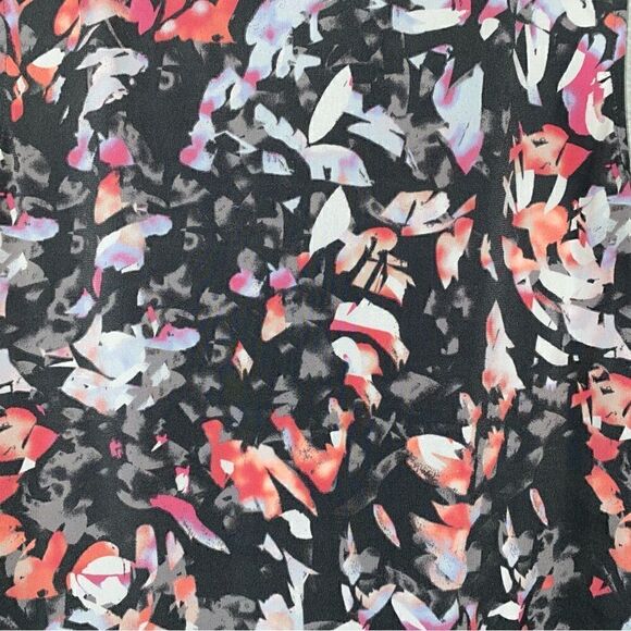 APT.9 Womens Stretch Floral Print V-Neck Sleeveless Blouse Red Black Size L/P - Picture 5 of 7